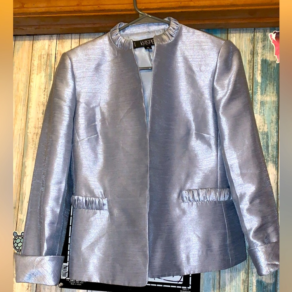 Women’s coat size 4 petite
